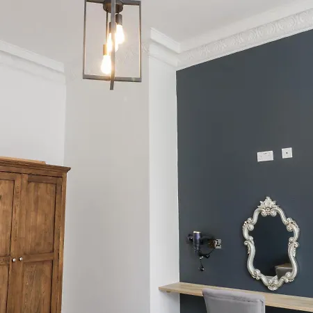 Sea-renity Southcliff Apartment *